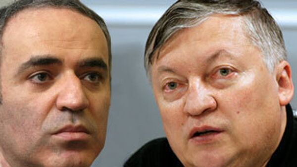 Russian chess legends Anatoly Karpov and Garry Kasparov - Sputnik International