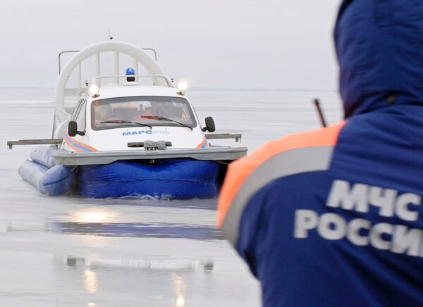 15 человек утонули во время туристической прогулки - Sputnik International