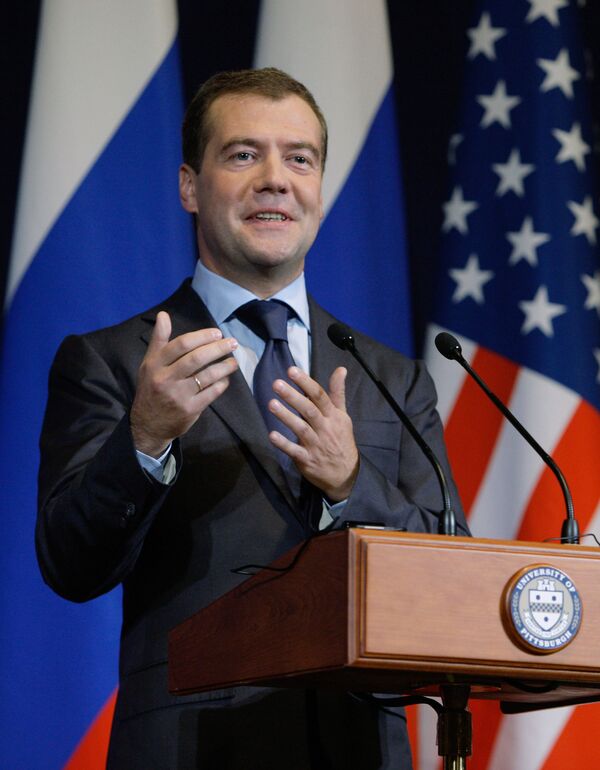 Deterioration in Russian-Ukrainian ties not 'fatal' - Medvedev  - Sputnik International