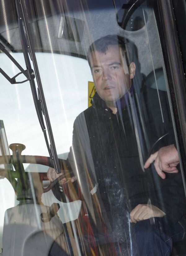 President Dmitry Medvedev in Oryol Region - Sputnik International