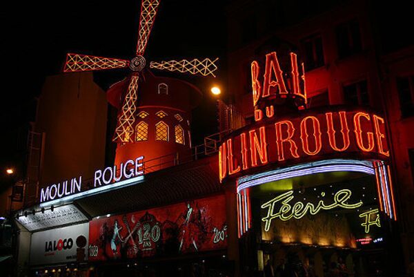 Moulin Rouge turns 120, features Russian can-can - Sputnik International