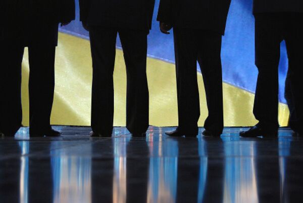 Ukraine Calls on International Donors to Help Develop Economic Recovery Plan - Sputnik International