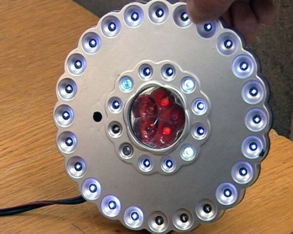 Electricity from thin air and cars that do not need gas  - Sputnik International