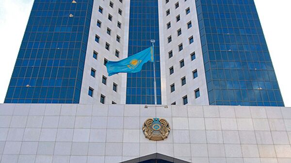 Kazakhstan's parliament approves budget for 2010-2012  - Sputnik International