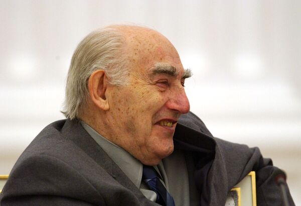  Russian Nobel laureate in Physics Ginzburg dies in Moscow - Sputnik International