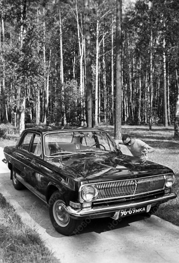 A photo history of domestic car industry from AMO trucks to Niva cars A photo history of domestic car industry from AMO trucks to Niva cars - Sputnik International