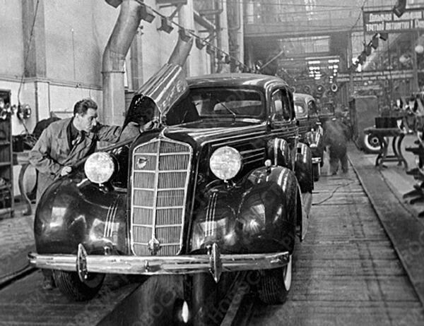 A photo history of domestic car industry from AMO trucks to Niva cars A photo history of domestic car industry from AMO trucks to Niva cars - Sputnik International