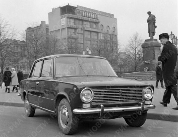 A photo history of domestic car industry from AMO trucks to Niva cars A photo history of domestic car industry from AMO trucks to Niva cars - Sputnik International