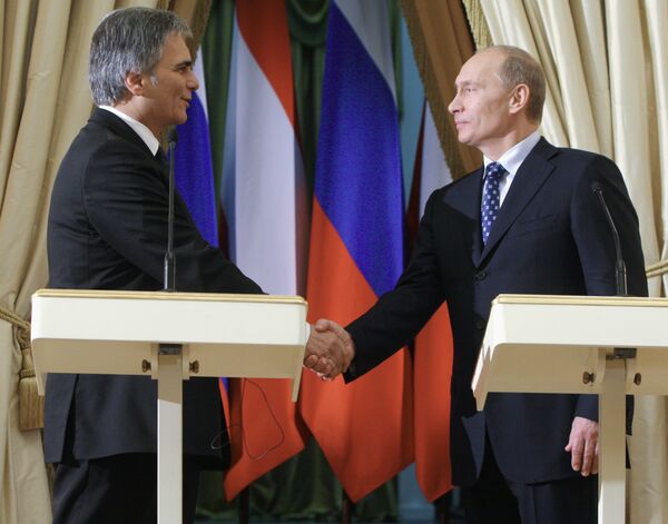 Vladimir Putin meets with Austrian Chancellor in Moscow - Sputnik International