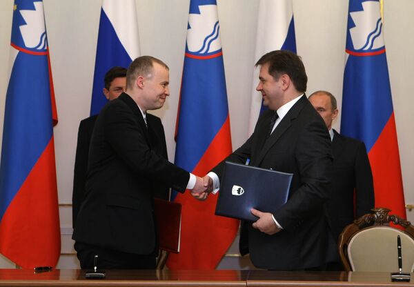 Russia, Slovenia sign final agreement on South Stream pipeline  - Sputnik International
