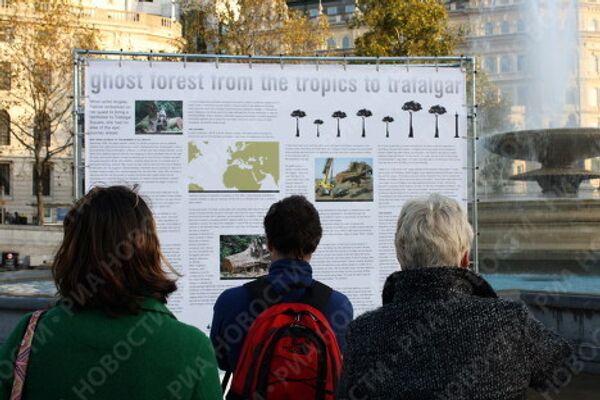 Ghost Forest in Trafalgar Square - Sputnik International