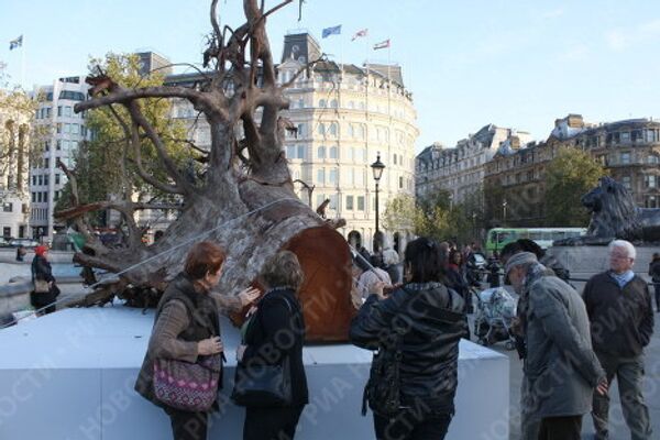 Ghost Forest in Trafalgar Square - Sputnik International