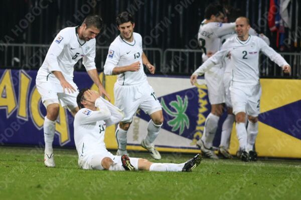 Images from the World Cup 2010 playoff match between Slovenia and Russia - Sputnik International