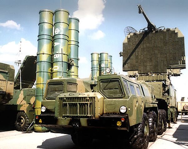 Russia to deploy more S-400 air-defense battalions in 2010 - Sputnik International