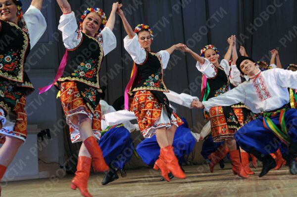 The Igor Moiseyev Dance Company performing the Night on Bald Mountain ballet based on Nikolai Gogol’s works - Sputnik International