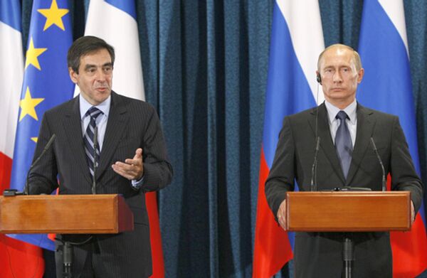 Russia, France sign 15 business deals during Putin's visit - Sputnik International