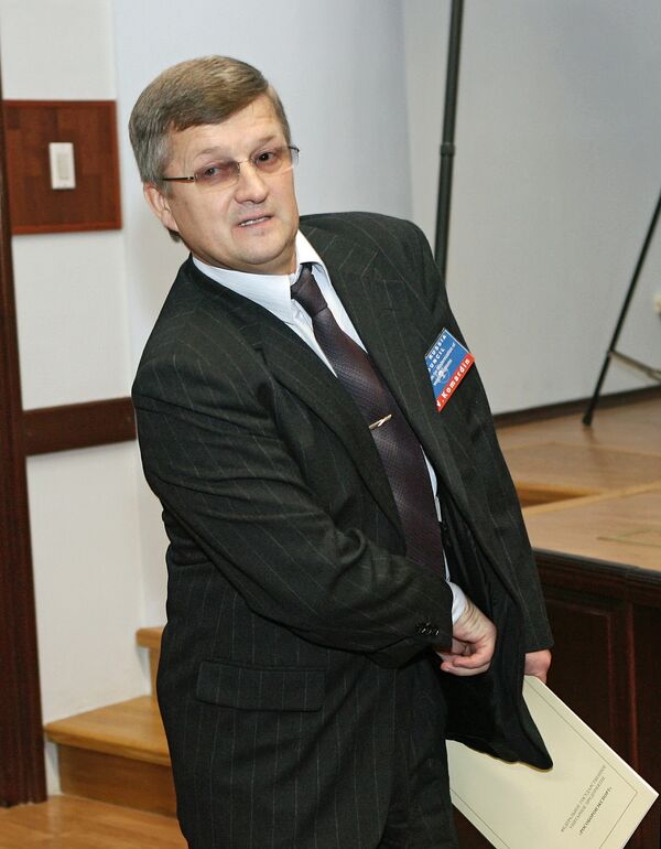 Deputy Rosoboronexport general director Viktor Komardin - Sputnik International