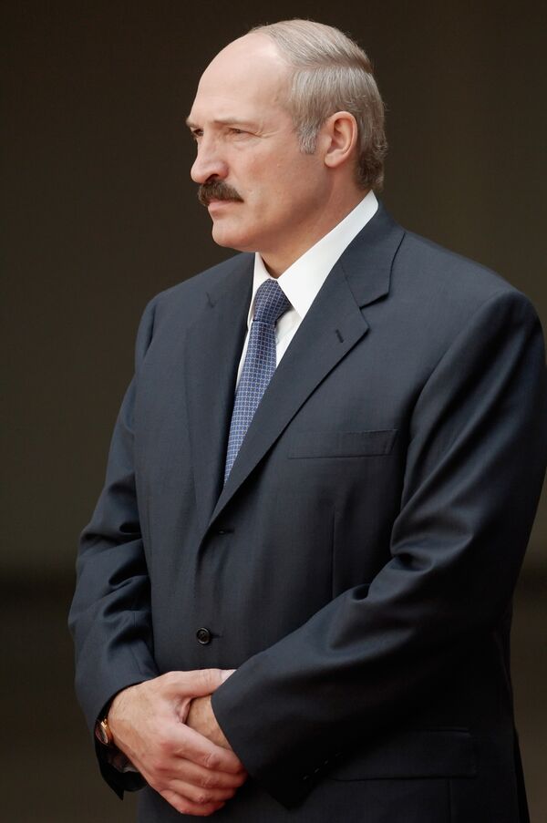  Lukashenko says Berlusconi's visit to Minsk shows EU backing - Sputnik International