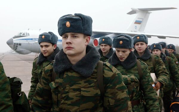 Russia's military reform still faces major problems - Sputnik International