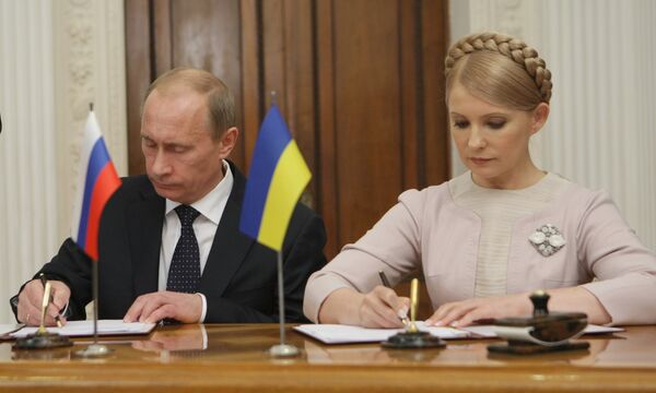 Putin denies backing Tymoshenko's presidential bid - Sputnik International