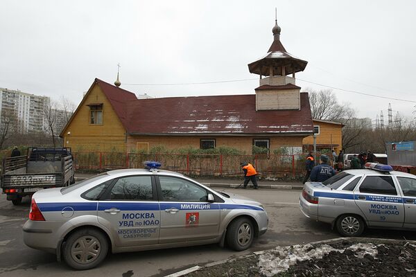 Colleague of murdered Orthodox priest beaten in Moscow - Sputnik International
