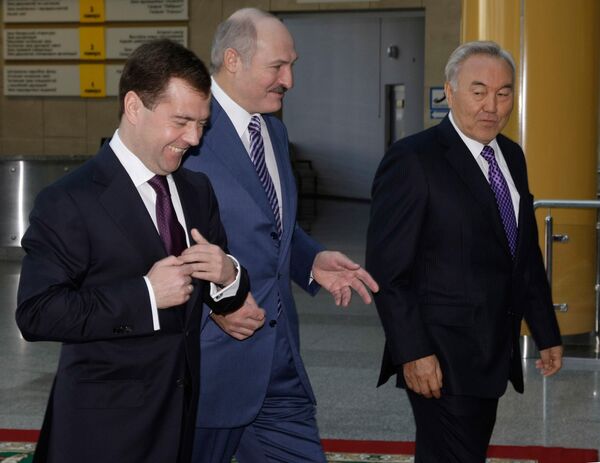 The presidents of Russia, Belarus and Kazakhstan agreed Saturday to create a single economic space by January 1, 2012. - Sputnik International