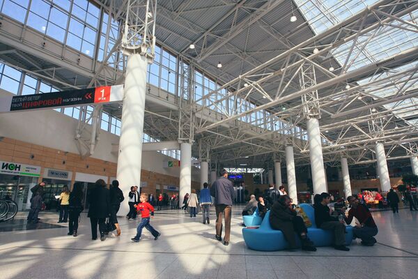 MEGA Belaya Dacha shopping mall. - Sputnik International