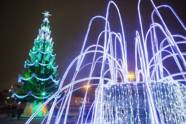 Christmas tree in Moscow - Sputnik International