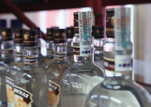 Russia’s minimum vodka prices will rise by almost a third this year - Sputnik International