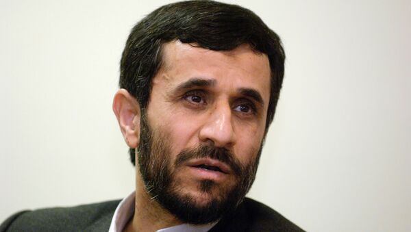 Ahmadinejad is expected to visit a number of construction sites in Tajikistan, in which Iran is investing - Sputnik International