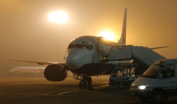 Thick fog paralyzes north India - Sputnik International