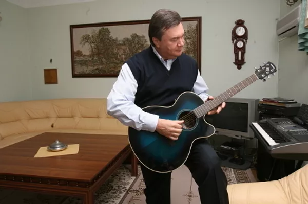 Front-runner in the Ukrainian presidential elections, Viktor Yanukovych - Sputnik International