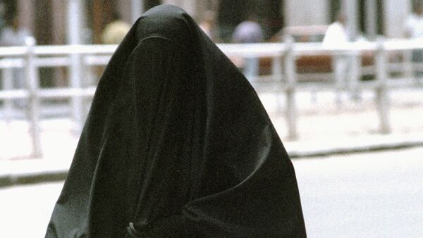 Germany mulls French-style burqa ban - Sputnik International