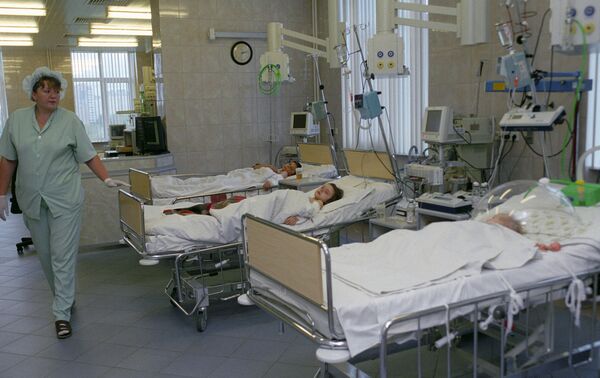 Stomach bug puts 200 children in hospital in Russia's Far East - Sputnik International