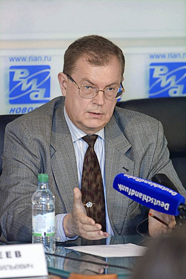 Russian presidential climate change adviser Alexander Bedritsky - Sputnik International