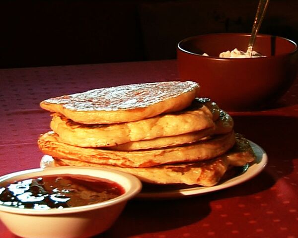 How to make Russian pancakes  - Sputnik International