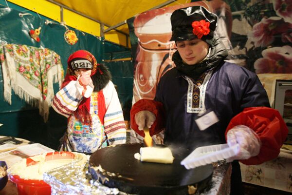 Pancake Week kicks off in Moscow - Sputnik International