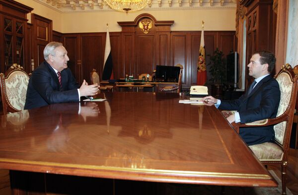Abkhazian leader Sergei Bagapsh and Russian President Dmitry Medvedev - Sputnik International