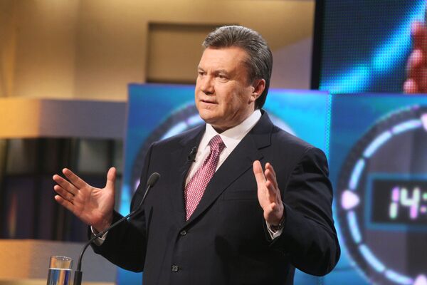 Viktor Yanukovich speaking at ICTV channel - Sputnik International