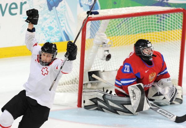 Russian women loses to Swiss, finish 6th in Olympic ice hockey Russian women loses to Swiss, finish 6th in Olympic ice hockey - Sputnik International