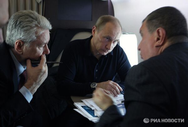 Vladimir Putin tours the Sayano-Shushenskaya hydroelectric power plant - Sputnik International