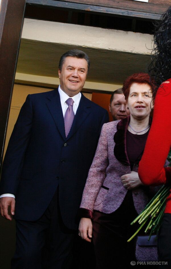 Lyudmila Yanukovych: from housewife to Ukraine’s first lady  - Sputnik International
