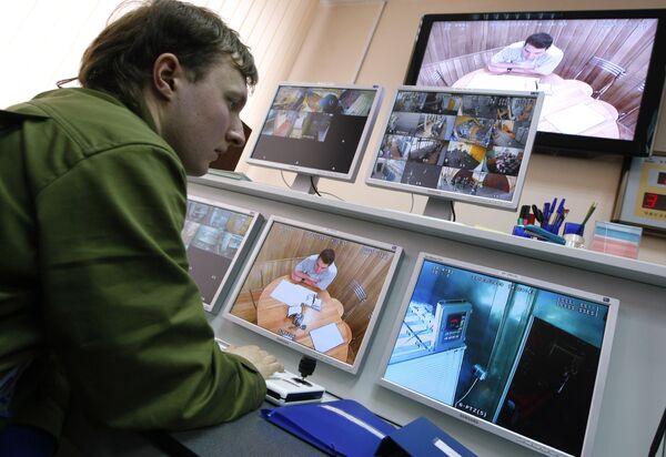 Russia shortlists 11 for 520-day simulation of Mars mission - Sputnik International