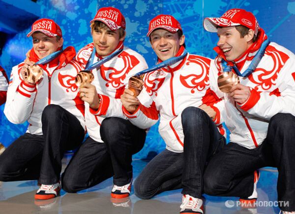 Russian Olympic medalists: 3 gold, 5 silver and 7 bronze  - Sputnik International