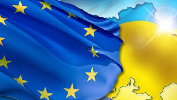 Ukrainians want to enter EU, not NATO, poll shows - Sputnik International