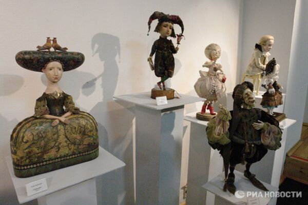 Unique dolls displayed at “Travels through Time” exhibition - Sputnik International
