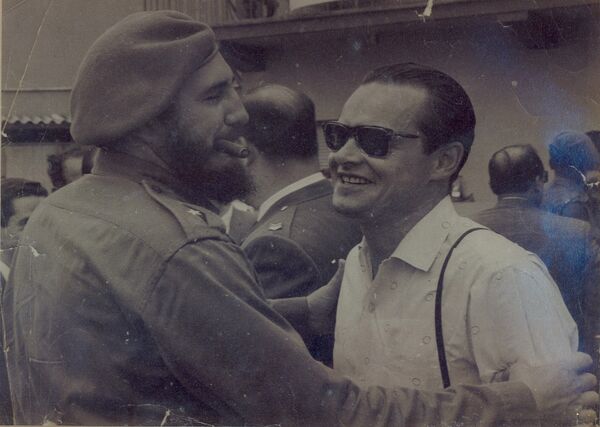 Fidel Castro and Leonid Kamynin. Havana, 1961 - Sputnik International