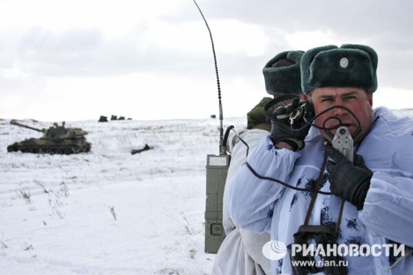 Chebarkul firing range hosts artillery drills - Sputnik International