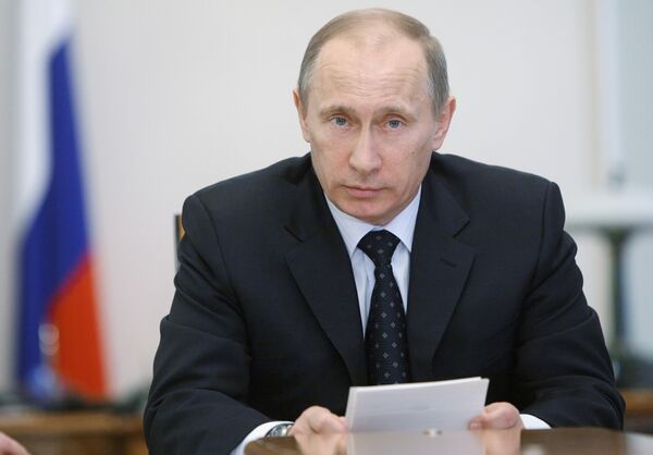 Prime Minister Vladimir Putin chairs meeting in Novo-Ogaryovo - Sputnik International