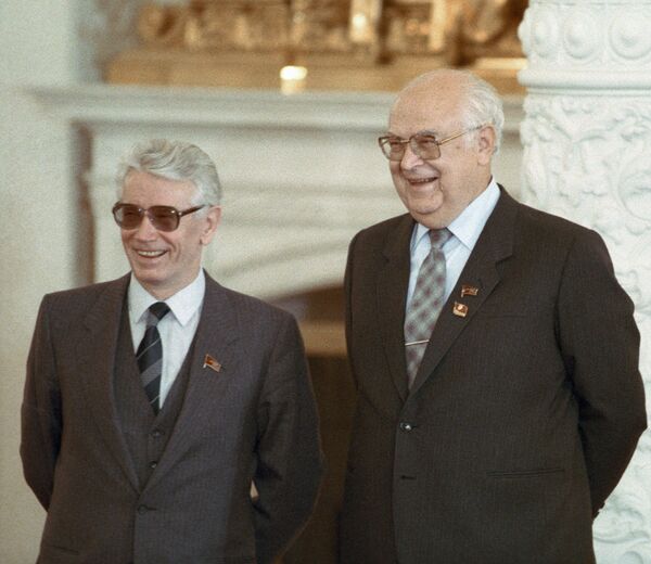 Soviet ambassador to U.S. during Cuban missile crisis dies - Sputnik International